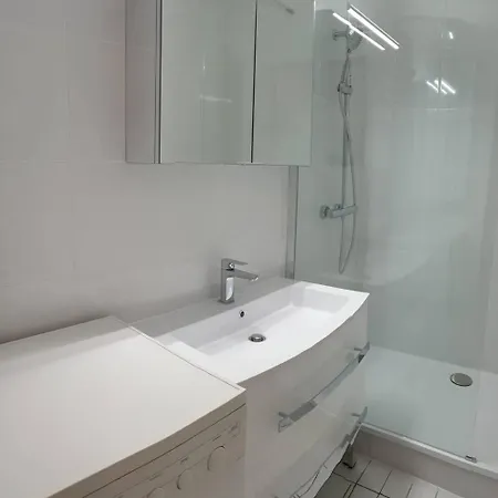 Apartment Quartier Couchant T2 Pour 4 Personnes N115